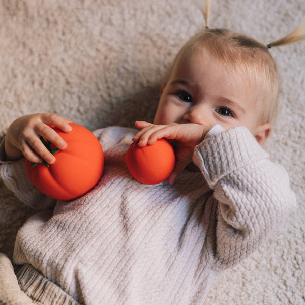 Oli & Carol - Veggie Salad Baby Sensory Balls