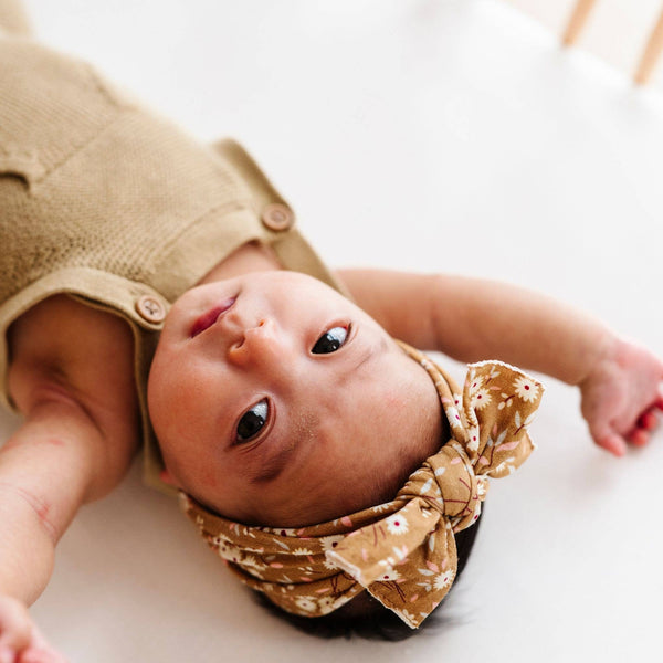 Baby Bling Bows - Baby Bling® Printed Knot soft nylon headband: Paperwhites