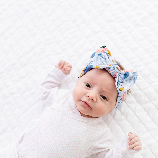 Baby Bling Bows - Baby Bling® Printed Knot soft nylon headband: Paperwhites