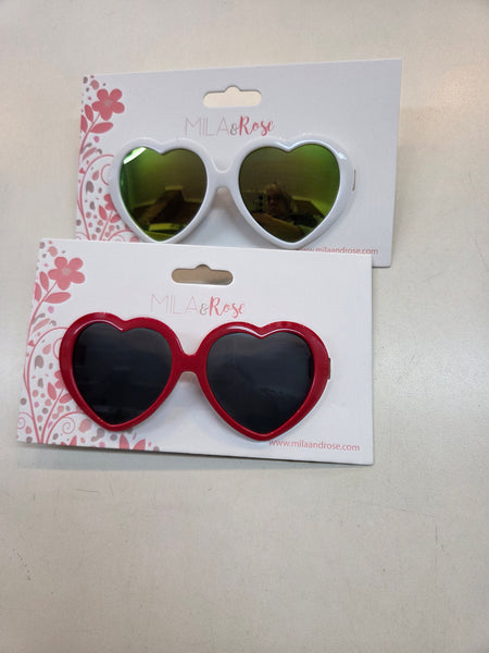 Sunnies: Daisies or Hearts