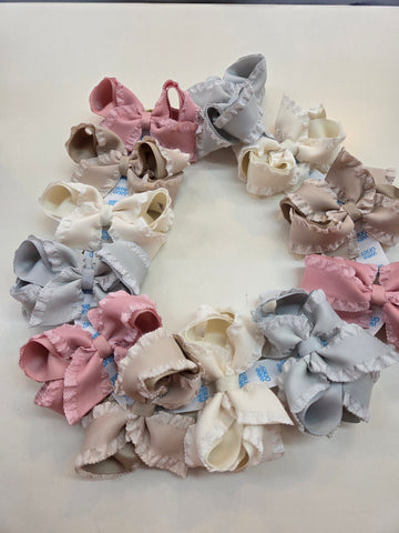 Medium Ruffle Overlay Bow